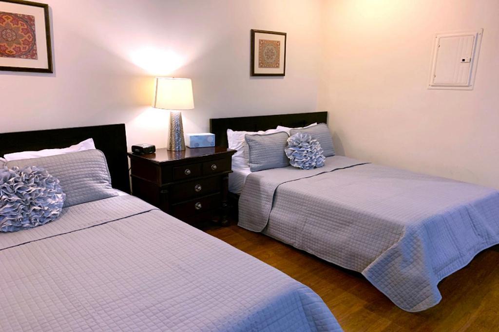 Luxury Living Suites Нью-Йорк Экстерьер фото